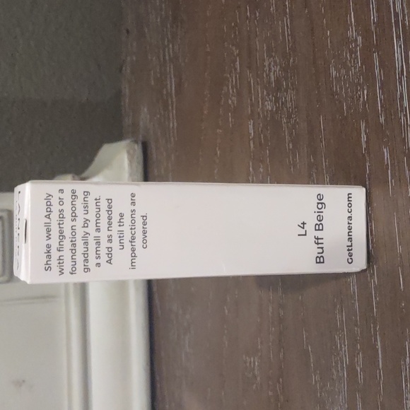 Never been opened Lanera Full Coverage Liquid foundation in Buff Beige - Picture 1 of 8